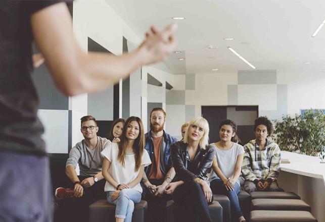 Faire un exposé en classe : l'art de la prise de parole