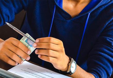 Branches scientifiques : concilier l'examen régional et les matières scientifiques