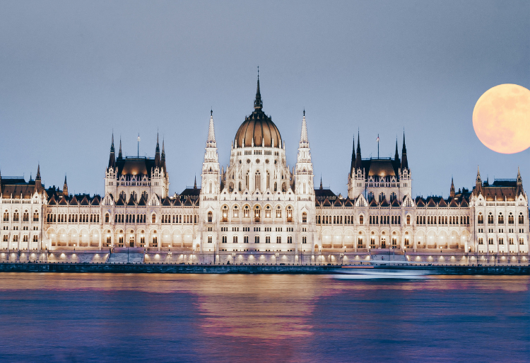 Bourses d'études en Hongrie programme « Stipendium Hungaricum » 2025-2026